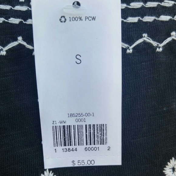 Banana Republic Black Tank with White Detail. - Picture 4 of 5